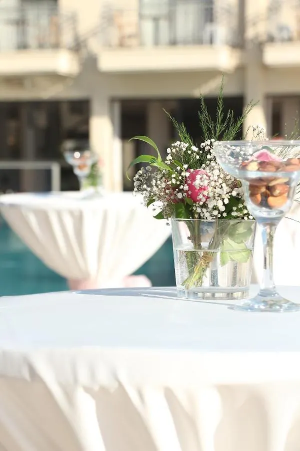 Neopol Hotel Kuşadası
