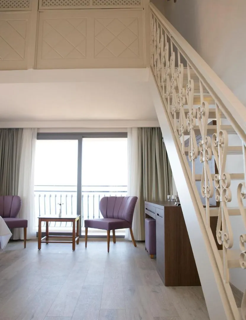 Neopol Hotel Kuşadası