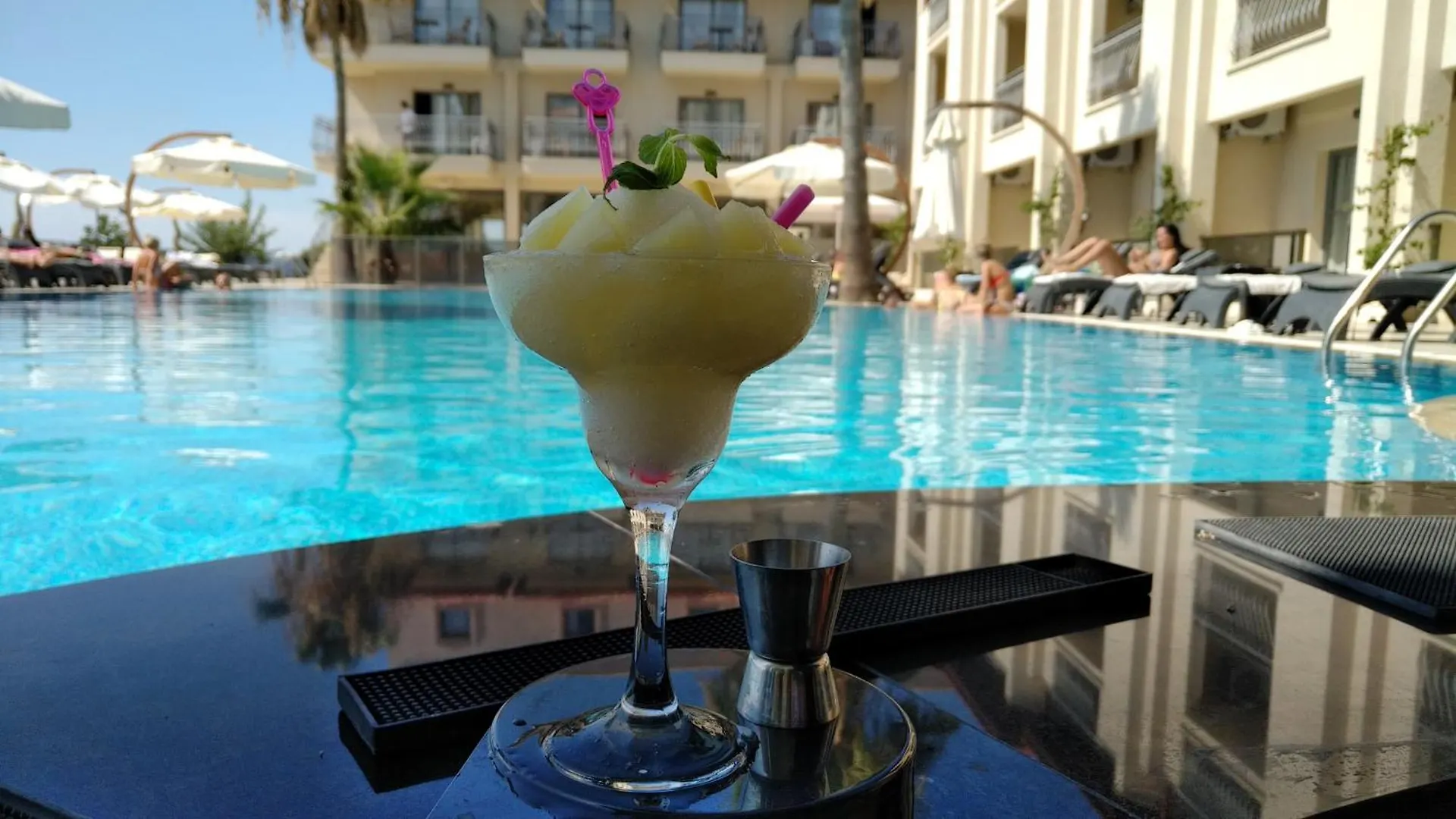 Neopol Hotel Кушадасы