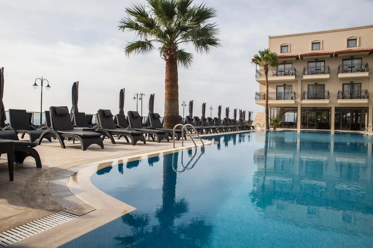 ***  Neopol Hotel Kuşadası Türkiye