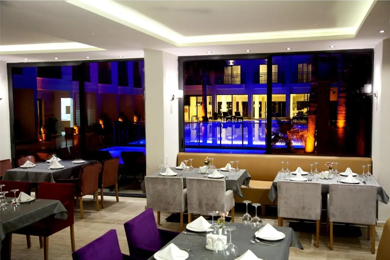Neopol Hotel Kuşadası