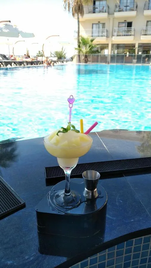 Neopol Hotel Kusadası